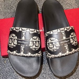 Salvatore Ferragamo slides
